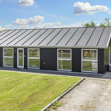5 Star In Semesterbostad Løkken